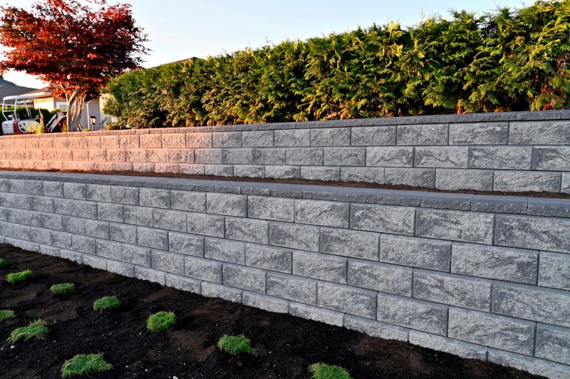 Common Problems With Aging Concrete Retaining Walls